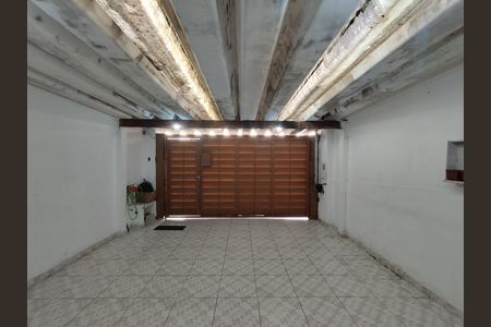 Garagem de casa à venda com 5 quartos, 120m² em Sacomã, São Paulo