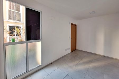 Sala de apartamento para alugar com 2 quartos, 41m² em Vila Lage, São Gonçalo