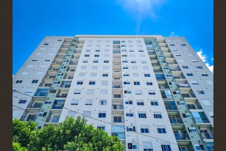 Apartamento à venda com 64m², 3 quartos e 1 vaga Apartamento à venda com 64m², 3 quartos e 1 vagaFachada