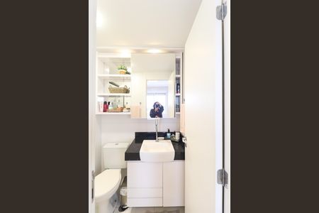 Apartamento à venda com 64m², 3 quartos e 1 vaga Apartamento à venda com 64m², 3 quartos e 1 vagaSuíte - Banheiro