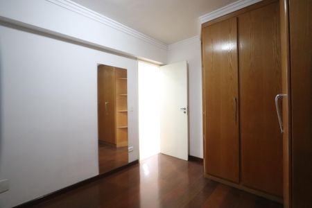 Apartamento à venda com 76m², 2 quartos e 2 vagasQuarto 1
