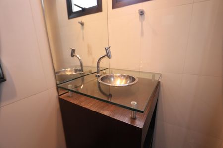 Apartamento à venda com 76m², 2 quartos e 2 vagasLavabo