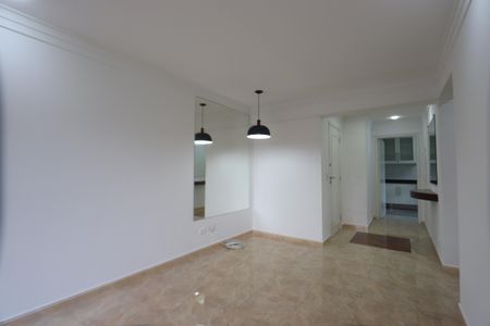 Apartamento à venda com 76m², 2 quartos e 2 vagasSala