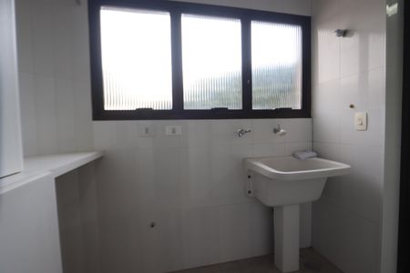 Apartamento à venda com 76m², 2 quartos e 2 vagasLavanderia