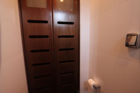 Apartamento à venda com 76m², 2 quartos e 2 vagasLavabo