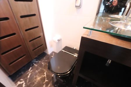Apartamento à venda com 76m², 2 quartos e 2 vagasLavabo