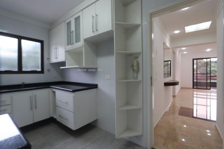 Apartamento à venda com 76m², 2 quartos e 2 vagasCozinha