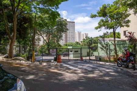 Fachada e portaria de apartamento para alugar com 2 quartos, 60m² em Centro, Diadema