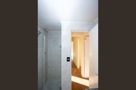 Banheiro de apartamento para alugar com 2 quartos, 60m² em Centro, Diadema