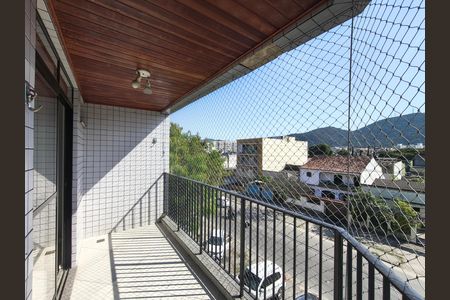 Apartamento para alugar com 90m², 2 quartos e 1 vaga