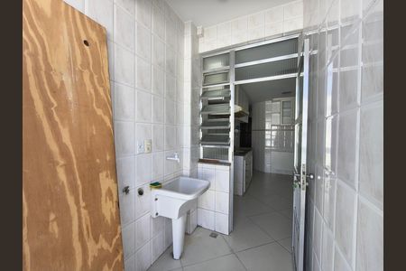 Apartamento para alugar com 90m², 2 quartos e 1 vaga