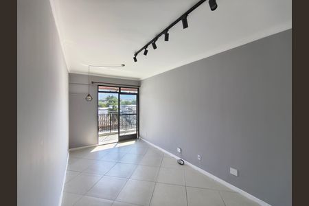 Apartamento para alugar com 90m², 2 quartos e 1 vaga