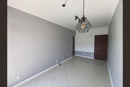 Apartamento para alugar com 90m², 2 quartos e 1 vaga