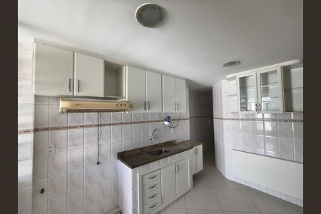 Apartamento para alugar com 90m², 2 quartos e 1 vaga