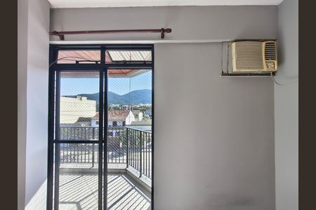 Apartamento para alugar com 90m², 2 quartos e 1 vaga