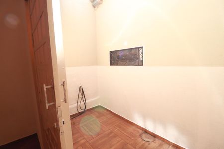 Casa para alugar com 70m², 2 quartos e 2 vagasVaranda 