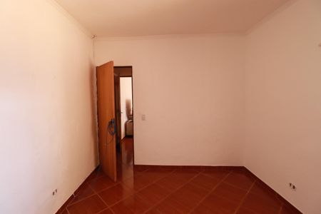 Casa para alugar com 70m², 2 quartos e 2 vagasSuite 