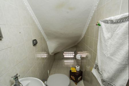 Lavabo de casa à venda com 3 quartos, 253m² em Vila Scarpelli, Santo André