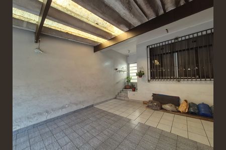 Garagem de casa à venda com 3 quartos, 253m² em Vila Scarpelli, Santo André