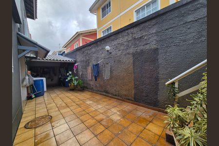 Casa de condomínio à venda com 260m², 4 quartos e 3 vagas
