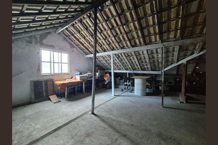 Casa de condomínio à venda com 260m², 4 quartos e 3 vagas