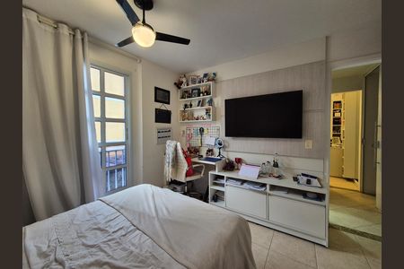 Casa de condomínio à venda com 260m², 4 quartos e 3 vagas