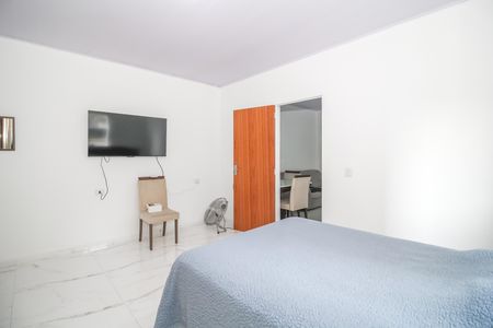 Quarto 1 de casa para alugar com 2 quartos, 55m² em Vila Ipojuca, São Paulo