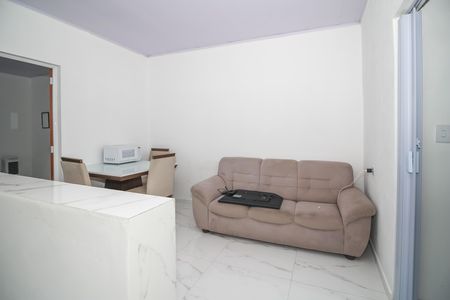 Sala de casa à venda com 2 quartos, 55m² em Vila Ipojuca, São Paulo