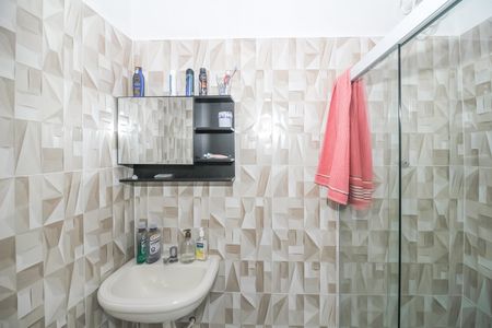 Casa para alugar com 55m², 2 quartos e sem vaga Casa para alugar com 55m², 2 quartos e sem vagaBanheiro