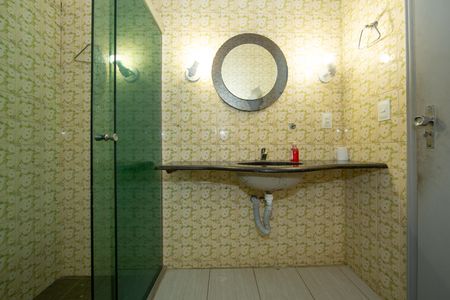Casa à venda com 254m², 4 quartos e 1 vaga Casa à venda com 254m², 4 quartos e 1 vagaBANHEIRO1