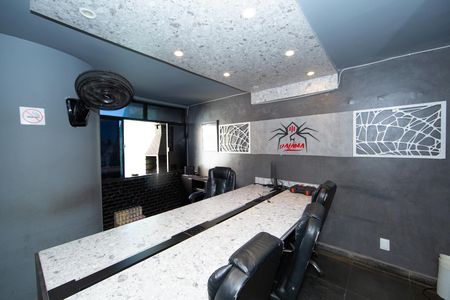 Casa à venda com 254m², 4 quartos e 1 vaga Casa à venda com 254m², 4 quartos e 1 vagaSALA