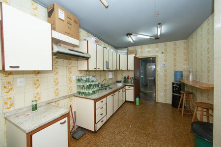 COZINHA de casa à venda com 4 quartos, 254m² em Serra, Belo Horizonte