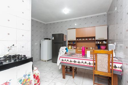 Cozinha  de casa à venda com 3 quartos, 120m² em Cidade Antônio Estêvão de Carvalho, São Paulo