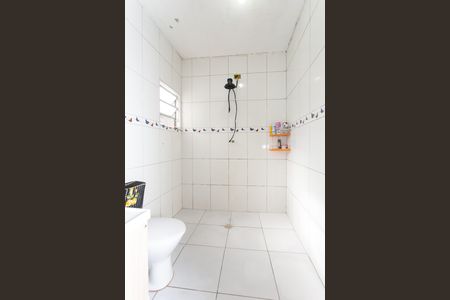 Banheiro da Suíte 2  de casa à venda com 3 quartos, 120m² em Cidade Antônio Estêvão de Carvalho, São Paulo