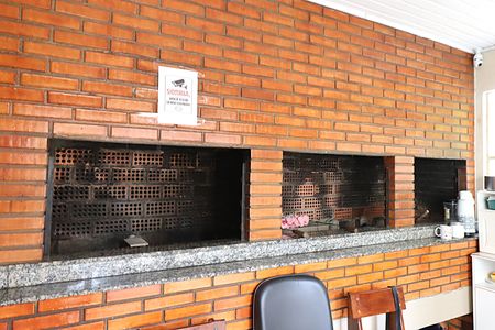 Apartamento à venda com 2 quartos, 56m² em Sarandi, Porto Alegre