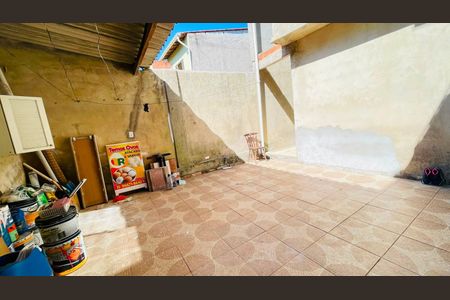 Quintal de casa de condomínio para alugar com 3 quartos, 140m² em Caucaia do Alto, Cotia