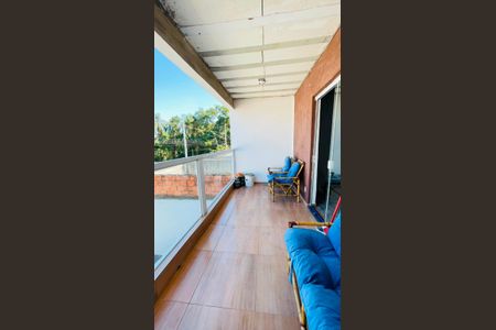 Varanda de casa de condomínio para alugar com 3 quartos, 140m² em Caucaia do Alto, Cotia
