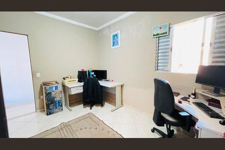 Quarto 3 de casa de condomínio para alugar com 3 quartos, 140m² em Caucaia do Alto, Cotia
