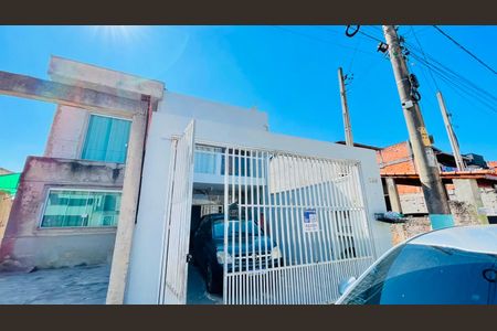 Placa instalada de casa de condomínio para alugar com 3 quartos, 140m² em Caucaia do Alto, Cotia