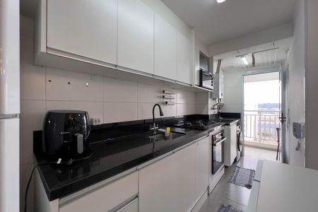 Apartamento à venda com 65m², 2 quartos e 1 vaga Apartamento à venda com 65m², 2 quartos e 1 vagaCozinha e área de serviço