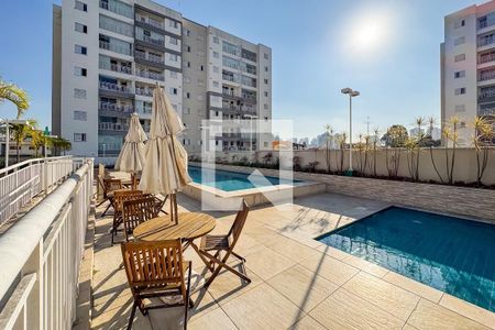 Apartamento à venda com 65m², 2 quartos e 1 vaga Apartamento à venda com 65m², 2 quartos e 1 vagaPiscina