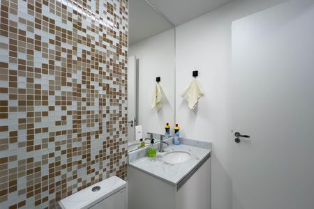 Banheiro de apartamento à venda com 2 quartos, 65m² em Ipiranga, São Paulo