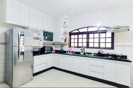 Casa para alugar com 150m², 3 quartos e 2 vagasCozinha