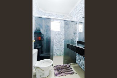 Casa para alugar com 150m², 3 quartos e 2 vagasBanheiro Social 