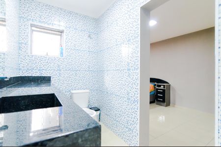 Casa para alugar com 150m², 3 quartos e 2 vagasBanheiro da Suíte