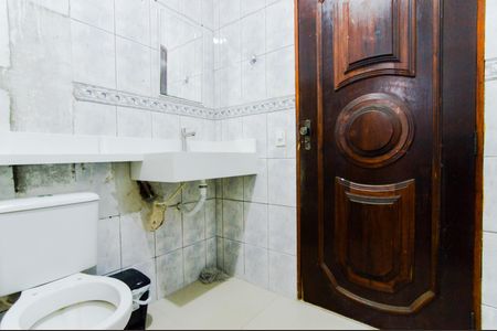 Casa para alugar com 150m², 3 quartos e 2 vagasBanheiro Social 