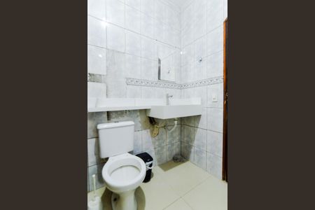 Casa para alugar com 150m², 3 quartos e 2 vagasBanheiro Social 