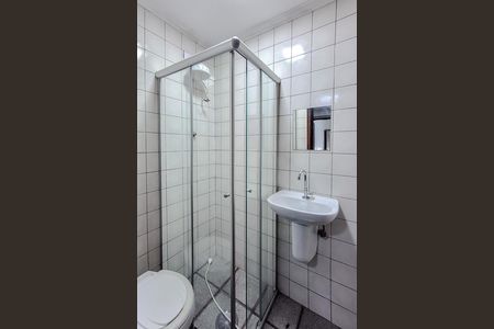 Casa para alugar com 110m², 2 quartos e 1 vaga Casa para alugar com 110m², 2 quartos e 1 vagaBanheiro