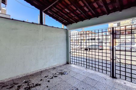 Casa para alugar com 110m², 2 quartos e 1 vaga Casa para alugar com 110m², 2 quartos e 1 vagaGaragem