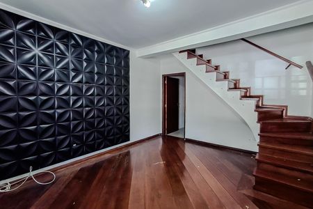 Sala de casa para alugar com 2 quartos, 110m² em Jardim da Gloria, São Paulo
